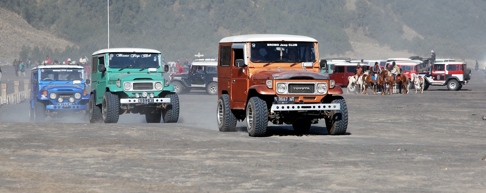 mount bromo jeep rental 53b942f0a62186e6681ea93b3ba5374325d6573c
